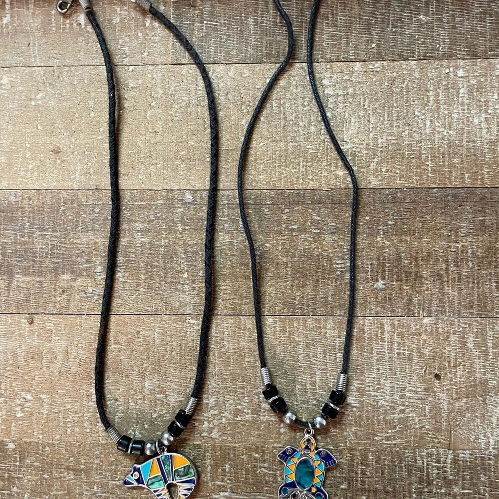 Set of two matching style necklaces - Turtle & Bear - Picture 3 of 6